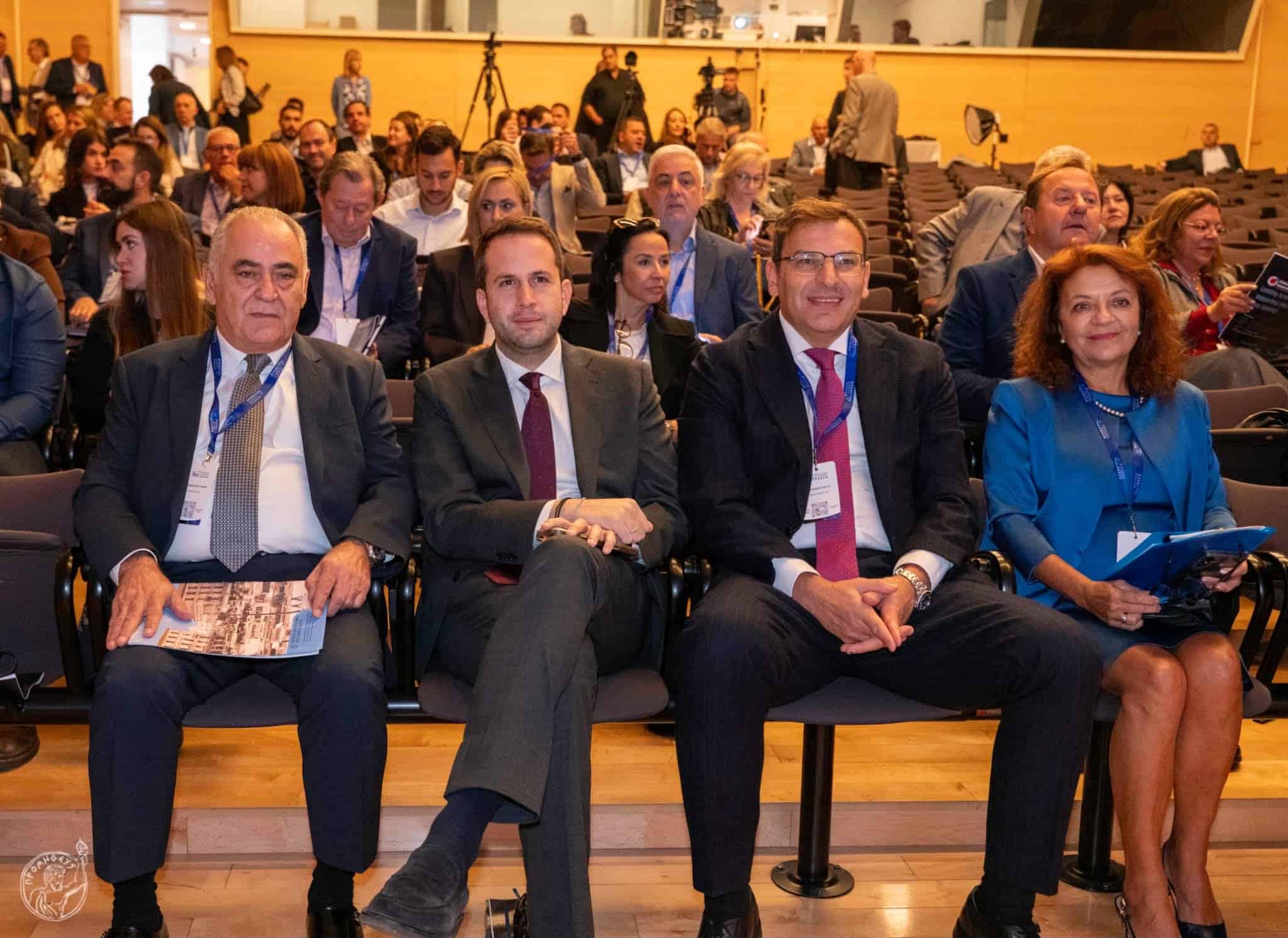 Σύνεδροι στο 2ο Financial Planning Forum στο Μουσείο Μπενάκη